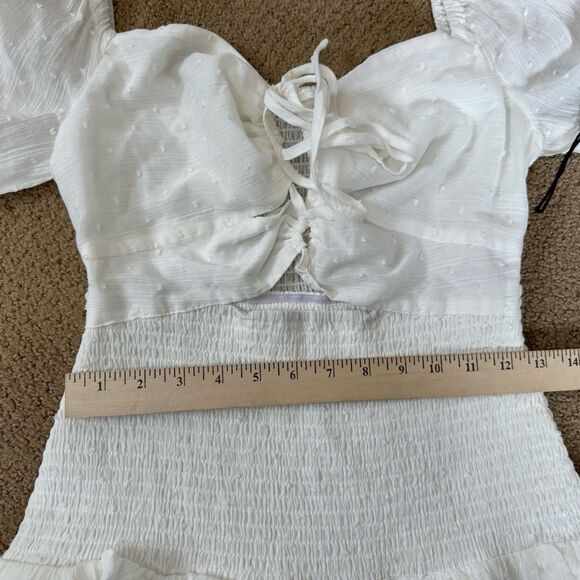 NWT*** ASTR THE LABEL MARIETTA WHITE CINCHED BUST CUTOUT MINI DRESS - Picture 11 of 13